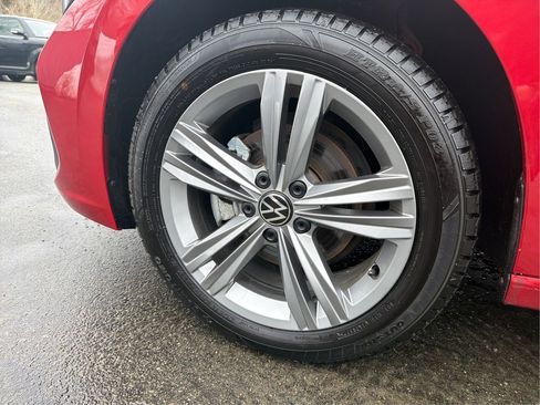 Used 2023 Volkswagen Jetta SE image 24