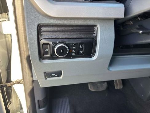 Used 2024 Ford F250 XLT image 21