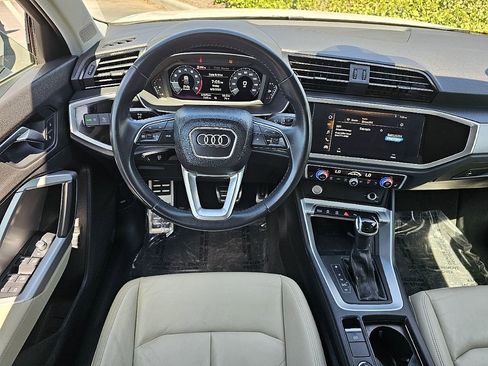 Used 2020 Audi Q3 2.0T Premium Plus w/ Premium Plus Package image 24