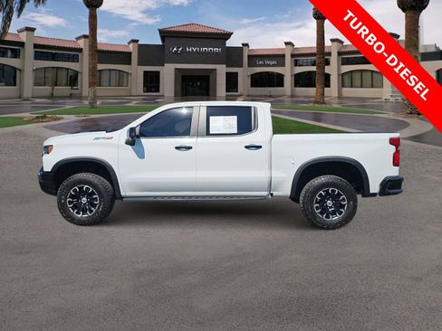 Used 2024 Chevrolet Silverado 1500 ZR2 w/ Technology Package image 5