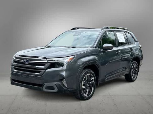 Certified 2025 Subaru Forester Limited AWD/4WD image 1