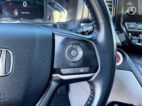 Used 2018 Honda Odyssey EX-L image 23
