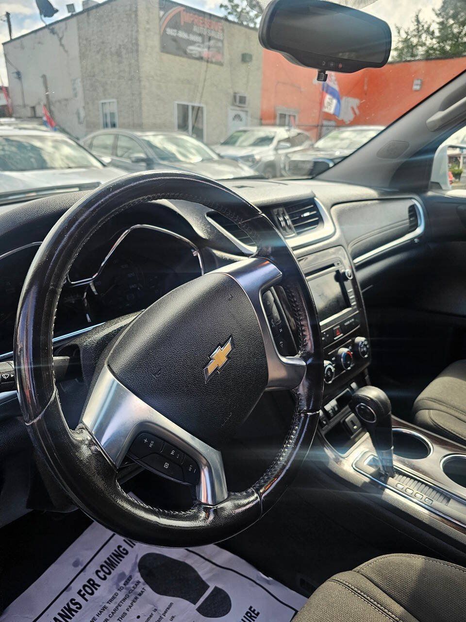 Used 2017 Chevrolet Traverse LT w/ Style and Technology Package AWD/4WD image 7