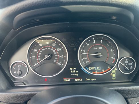 Used 2013 BMW 335i xDrive Sedan AWD/4WD image 21