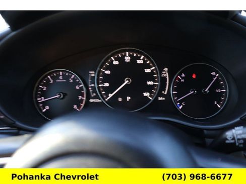 Used 2020 MAZDA MAZDA3 Hatchback w/ Preferred Package image 9