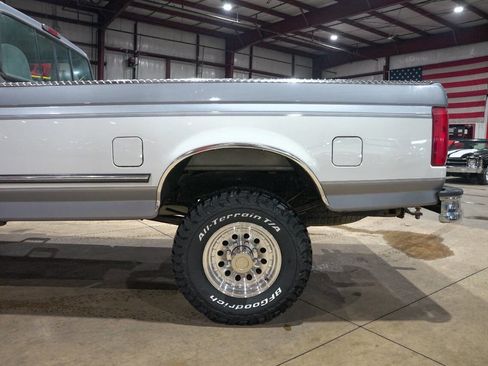 Used 1996 Ford F250 XLT 2dr 4WD Standard Cab LB HD image 5