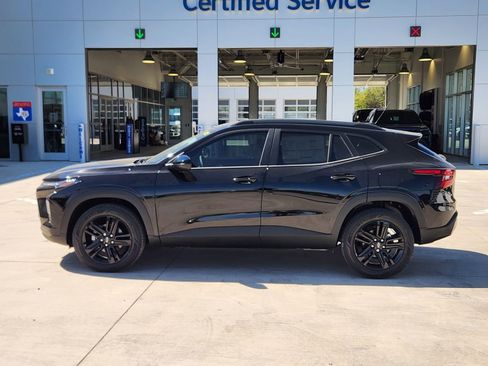 New 2026 Chevrolet Trax ACTIV w/ Driver Confidence Package image 3