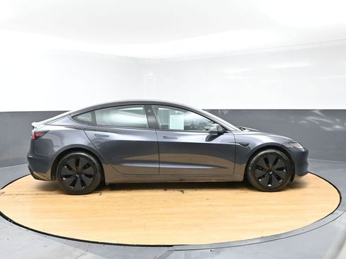 Used 2024 Tesla Model 3 Long Range image 8