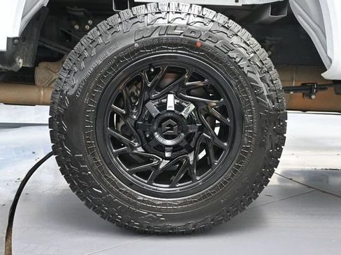 Used 2022 Ford F250 XL w/ Power Equipment Group AWD/4WD image 16