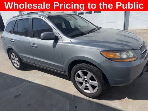 Used 2008 Hyundai Santa Fe SE image 2
