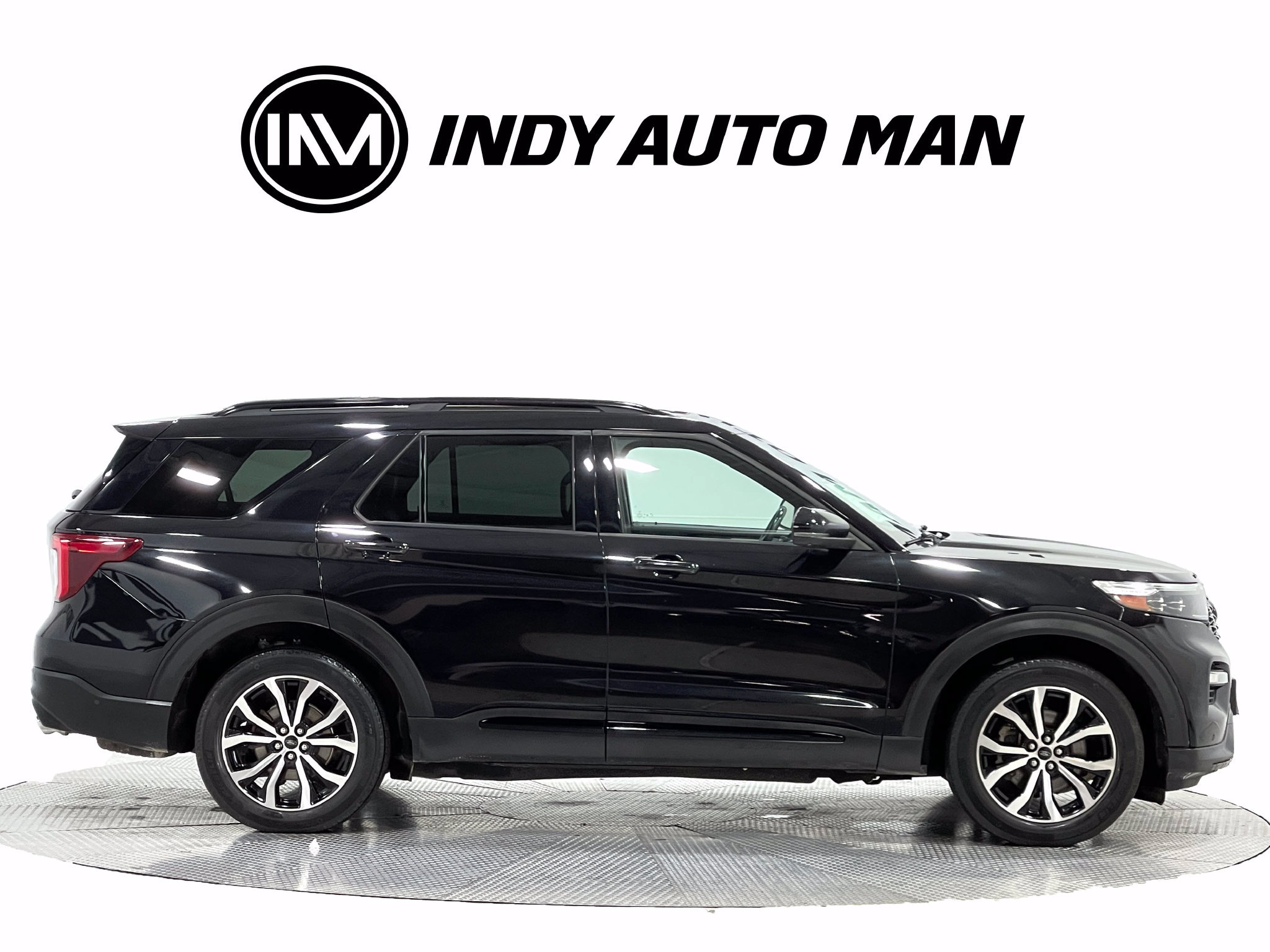 Used 2020 Ford Explorer ST w/ Premium Technology Package AWD/4WD image 3