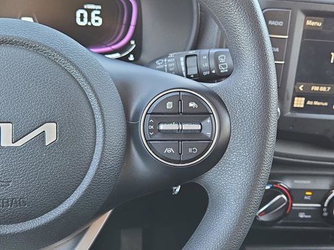 Used 2025 Kia Soul LX w/ LX Technology Package image 22