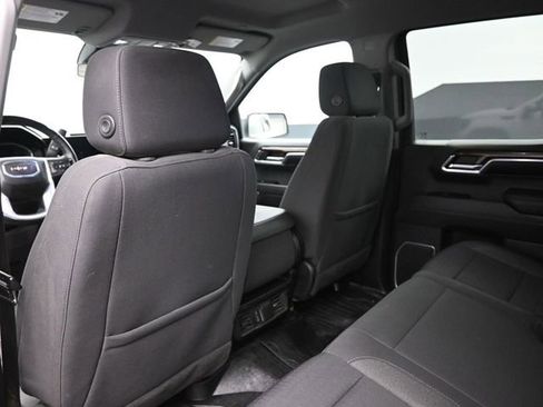 Used 2023 GMC Sierra 1500 SLE AWD/4WD image 16