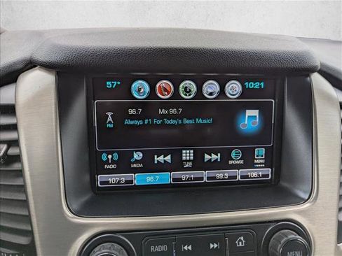 Used 2017 GMC Yukon XL Denali w/ Open Road Package image 18