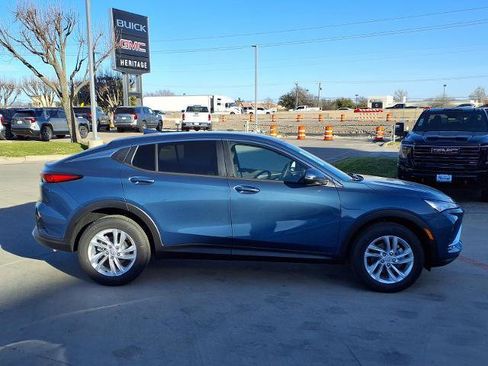 New 2026 Buick Envista Preferred w/ Convenience I Package image 2