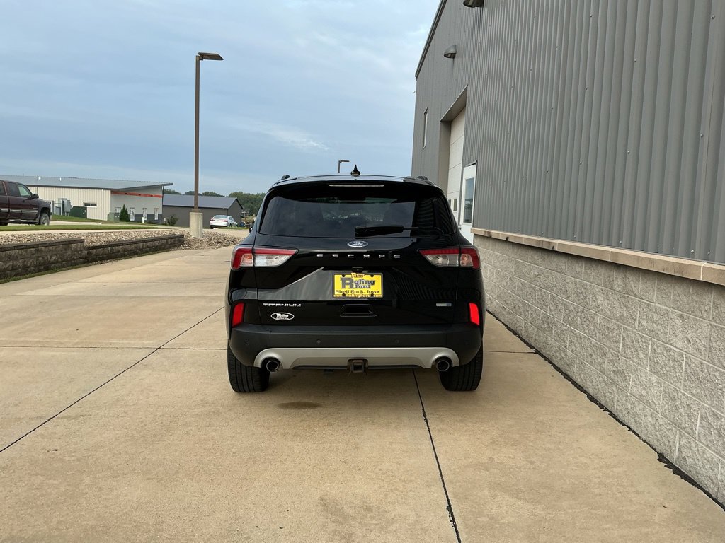 Used 2020 Ford Escape Titanium AWD/4WD image 5