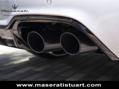 New 2025 Maserati Grecale Modena AWD/4WD image 36