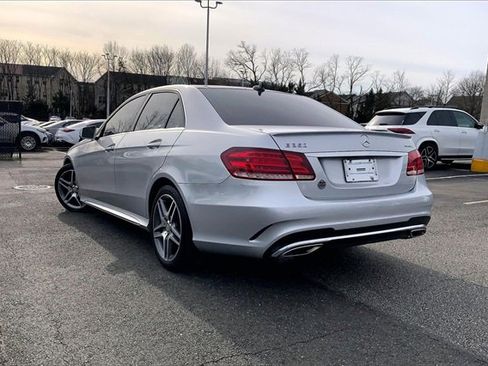Used 2014 Mercedes-Benz E 350 4MATIC Sedan image 3