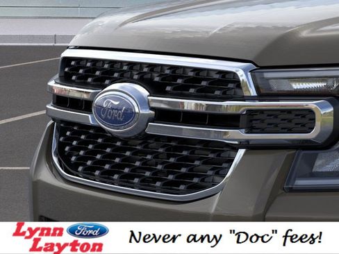 New 2025 Ford Ranger XLT w/ FX4 Off-Road Package image 17