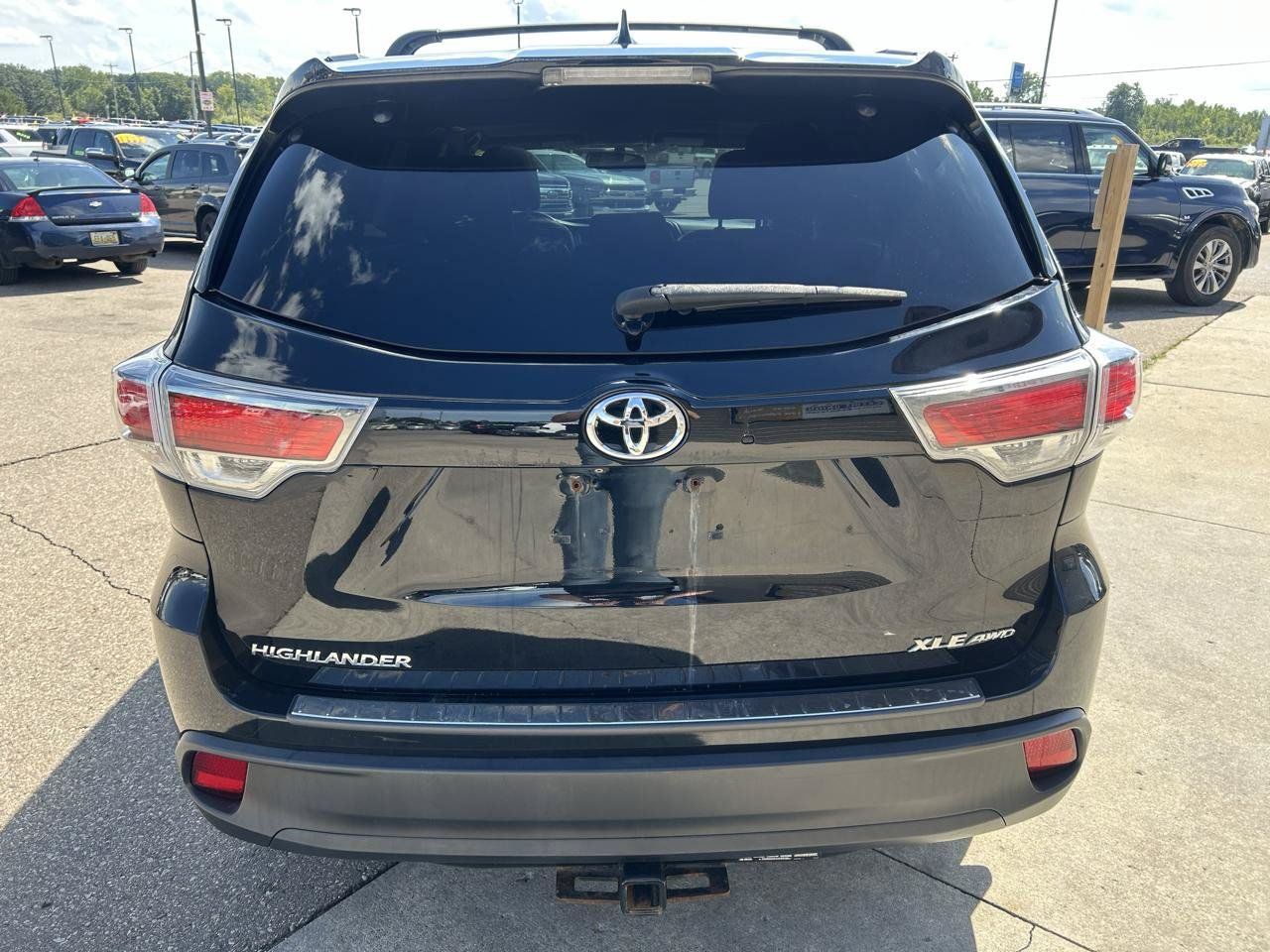 Used 2015 Toyota Highlander XLE AWD/4WD image 6