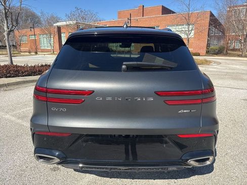New 2026 Genesis GV70 3.5T Sport Advanced AWD/4WD image 9
