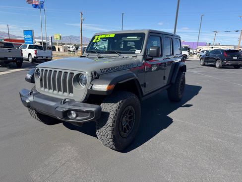 Used 2023 Jeep Wrangler Unlimited Sport image 7