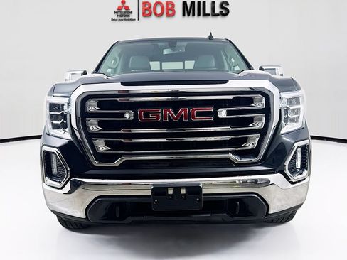 Used 2019 GMC Sierra 1500 SLT w/ SLT Premium Package AWD/4WD image 2