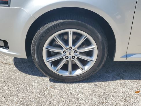 Used 2018 Ford Flex Limited image 5