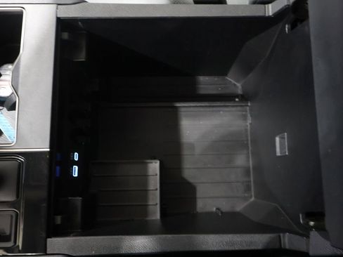 Used 2024 Toyota Tundra SR5 w/ SR5 Premium Package image 33