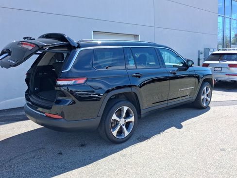 Certified 2023 Jeep Grand Cherokee L Limited w/ Luxury Tech Group II AWD/4WD image 14