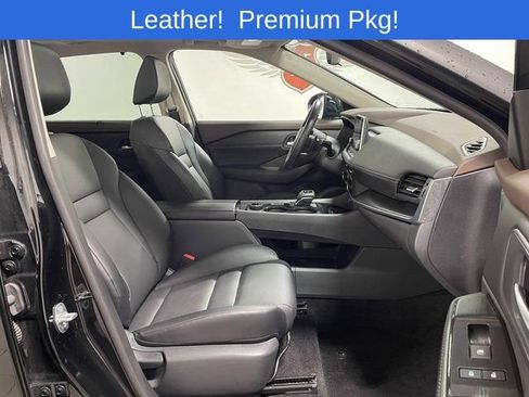 Used 2023 Nissan Rogue SV w/ SV Premium B Package AWD/4WD image 23
