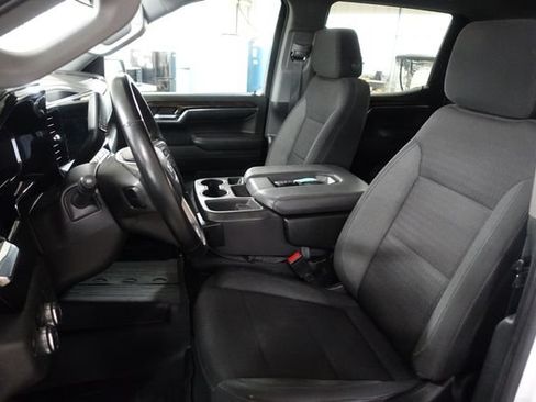 Used 2023 GMC Sierra 1500 SLE AWD/4WD image 11