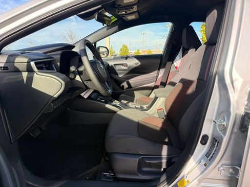 Used 2026 Toyota Corolla SE image 10