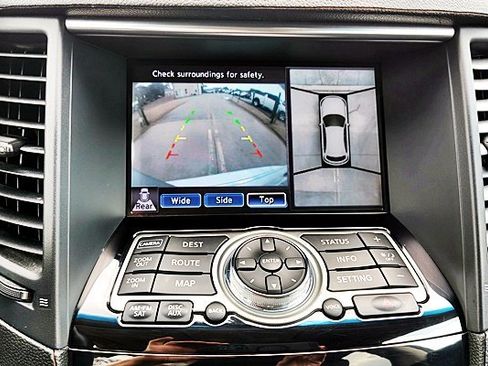 Used 2011 INFINITI FX35 AWD w/ Premium Pkg image 20