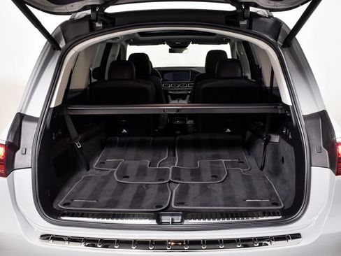 Certified 2025 Mercedes-Benz GLS 580 4MATIC image 47