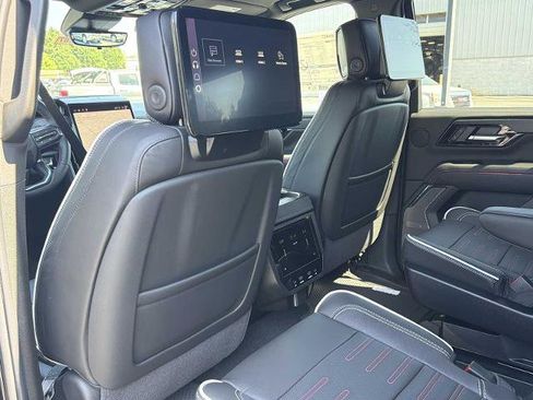 New 2026 GMC Yukon AT4 Ultimate AWD/4WD image 22