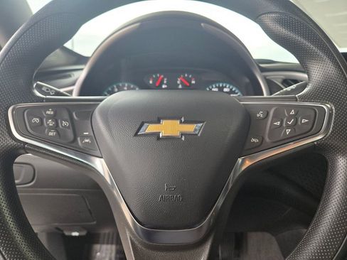 Used 2024 Chevrolet Malibu LT FWD image 29
