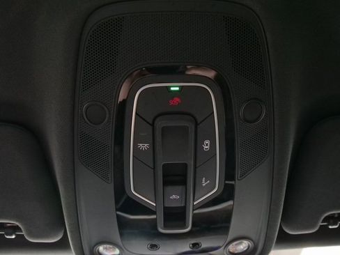 Used 2024 Audi A6 Premium Plus image 32