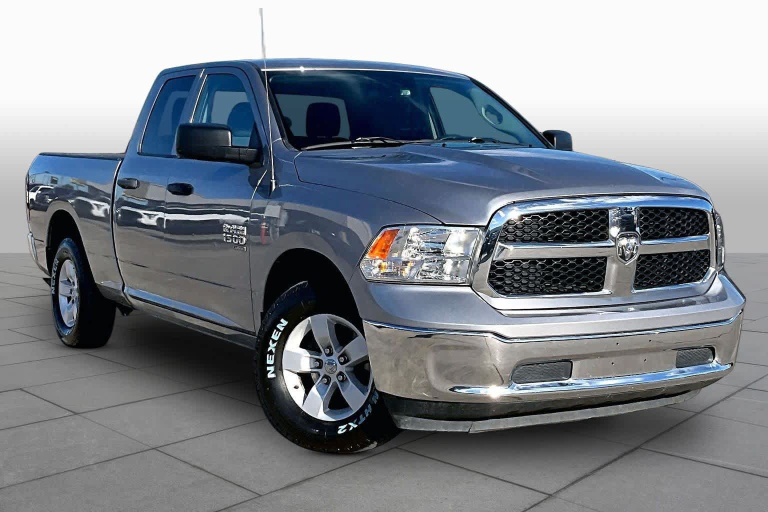 Used 2022 RAM 1500 Tradesman w/ Chrome Plus Package RWD image 3