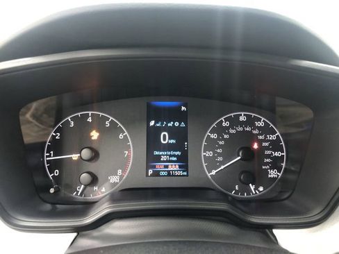 Used 2024 Toyota Corolla SE image 17