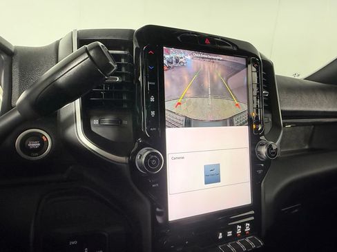 Used 2025 RAM 2500 Big Horn AWD/4WD image 16