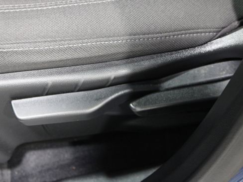 Used 2025 Chevrolet Equinox LT image 5