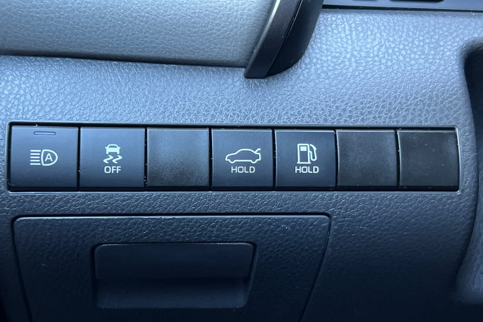 Certified 2023 Toyota Camry LE FWD image 27