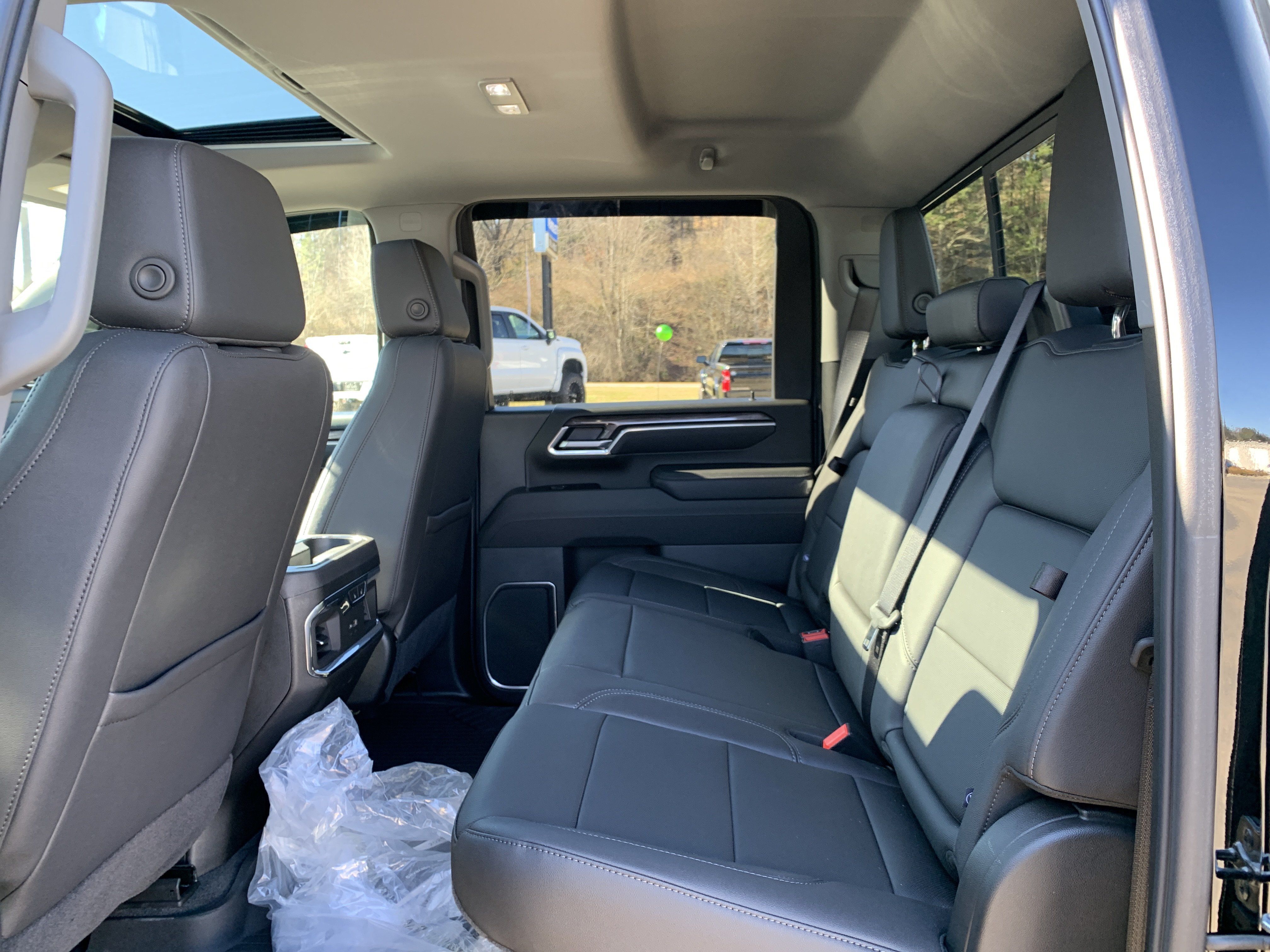 New 2025 Chevrolet Silverado 2500 LTZ w/ LTZ Premium Package AWD/4WD image 22