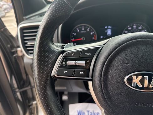 Used 2020 Kia Sportage S image 24