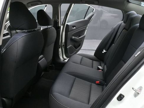 Used 2021 Nissan Altima 2.5 S image 18