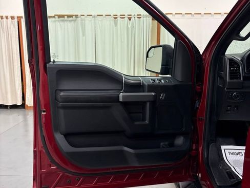 Used 2018 Ford F150 XLT w/ Equipment Group 302A Luxury AWD/4WD image 17