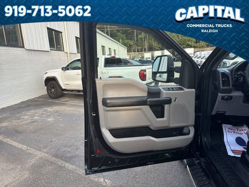 Used 2021 Ford F350 XL w/ Power Equipment Group image 19