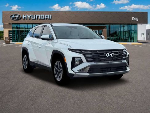 Used 2026 Hyundai Tucson SEL Plus FWD image 11