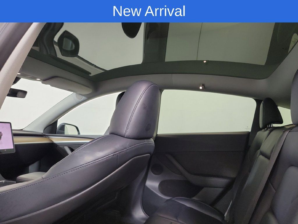 Used 2024 Tesla Model Y 2WD image 20